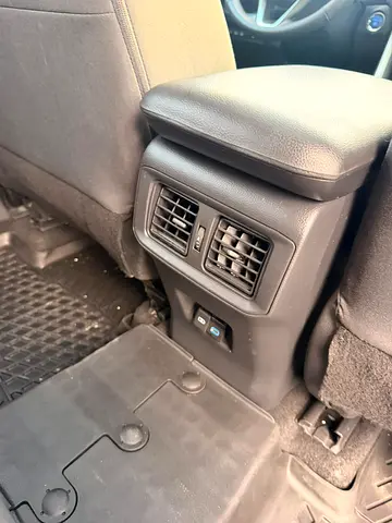 صورة 12 لـ 2022 Toyota RAV 4
