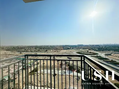 Modern 1 BR | Fully Fitted Kitchen | Dessert Views