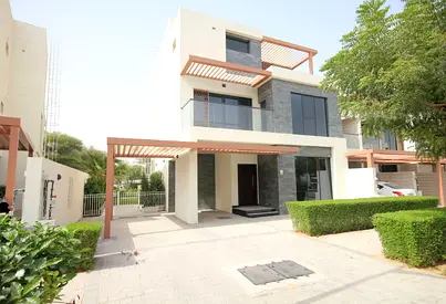 Brand New | Upgraded | 5 Bed With Roof Golf View