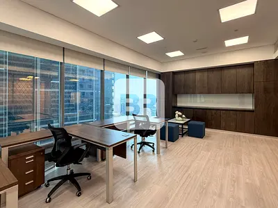 Top-tier design | Spacious & Bright | Sheikh Zayed Road