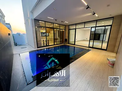 فيلا فاخرة مع مسبح كبير جدا ، شامل توصيل المياة والكهرباء والمكيفات ، ورسوم التسجيل ، علي تسليم المفتاح ، بجوار جميع الخدمات موقع استراتيجي