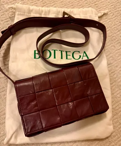 Bottega cross body