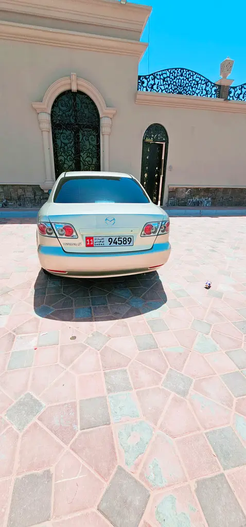 Mazda 6 2005 — photo 1 of 4