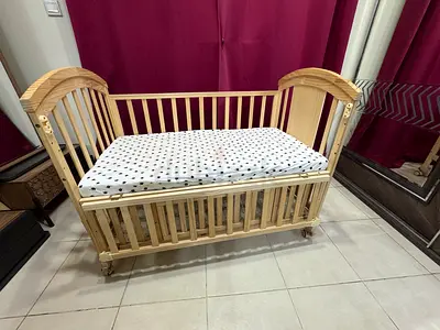 Wooden Baby Crib with Mattress — Good Condition