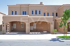 MID UNIT | TYPE D | SINGLE ROW | WALK TO AMENITIES