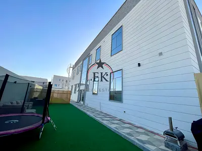 4 Br Luxury Apartment Water & Electricity Under Local Name