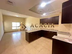 Bright &amp; Spacious | Open Kitchen | Well Maintained