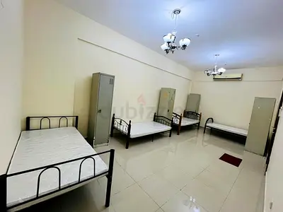 2BHK EXECUTIVE BEDSPACE