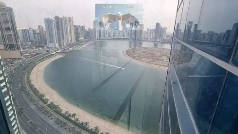 تكييف علي المالك | باركينج | جيم ومسبح | بلكونه اطلاله مفتوحه | خزائن حائط