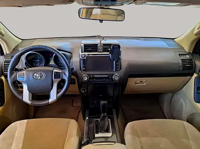 صورة 9 لـ 2016 Toyota PRADO
