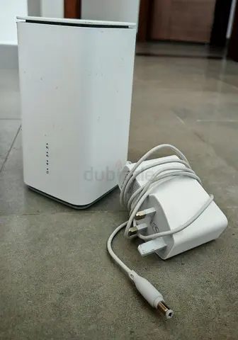 OPPO 5G CPE T1a Router — 5G/4G SIM | Wi-Fi 6