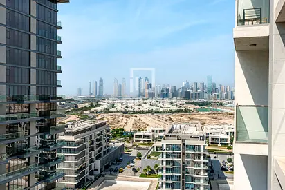 Corner Unit | High Floor | Community View