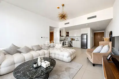 Available in July | Well Maintained | Low Floor
