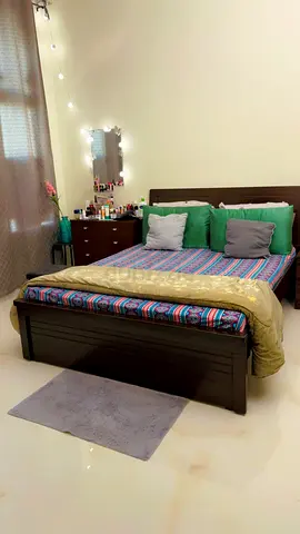 Wooden double bed with mattress, 4 pillows, 2 cushions + 4-drawer chest (UAE)- urgent moving out