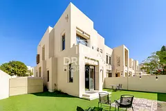 Modern Townhouse | Community View | Spacious