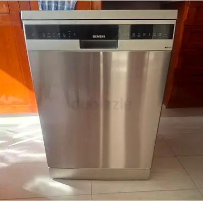 Siemens iq500 dishwasher same like new condition perfect working