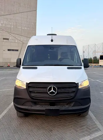 صورة مصغرة 2 لـ 2022 Mercedes-BENZ SPRINTER