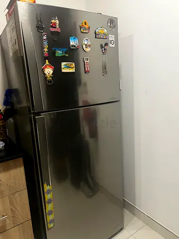 Samsung Top Freezer Refrigerator - 2 Doors, Stainless Steel (Good) Model : GR-B522GLHL 395LTRS