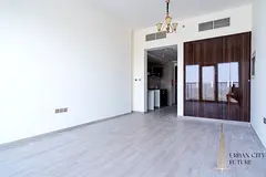 Special Offer for 1 Cheque - Well Maintained -Open Kitchen