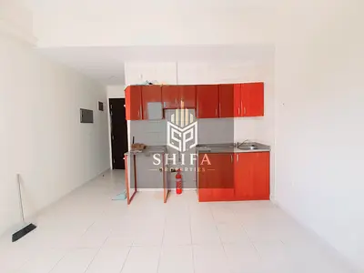 SPECIOUS/ STUDIO LIKE A NEW/ FAMILY BUILDING/ NEAR BUS STATION/