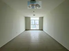 Free parking, 15 days free, master bedrooms with storage
