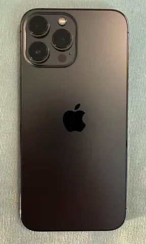 iPhone pro max 13