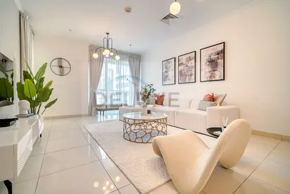 READY TO MOVE IN | FULLY FURNISHED | NEAR METRO