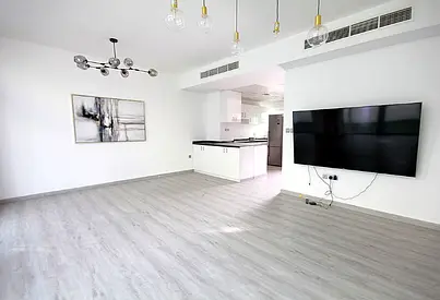 UNFURNISHED | 3 BEDROOMS | TYPE RMM | 4 CHEQUES