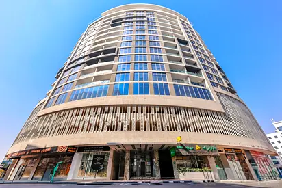 One Month Rent Free-Spacious 1 BR