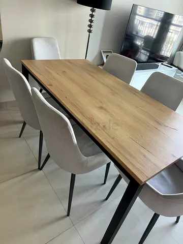 Wood Top Dining Table with 6 Upholstered Chairs - Modern