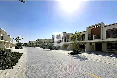 5 Bedroom – Costa Brava | Middle Corner Townhouse