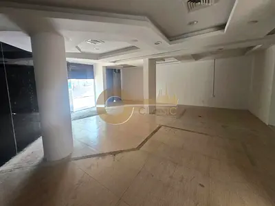 BIGGEST LAYOUT I SPACIOUS SHOP I PRIME LOCATION