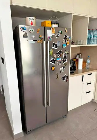 SIEMENS Side By side refrigerator freezer