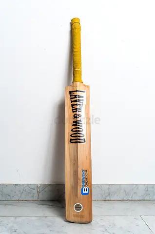Laver Wood Cricket Bat (Full Size) – Premium Willow | Match Ready
