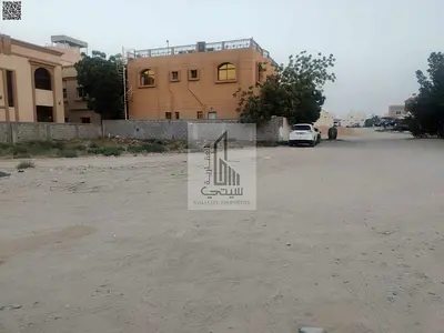 Freehold corner plot for sale near Sheikh Ammar Street, prime location