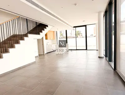 READY TO MOVE IN | BRAND NEW | NEAR PARK