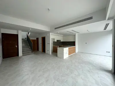 VACANT | PRICE NEGOTIABLE | FAMILY COMMUNITY