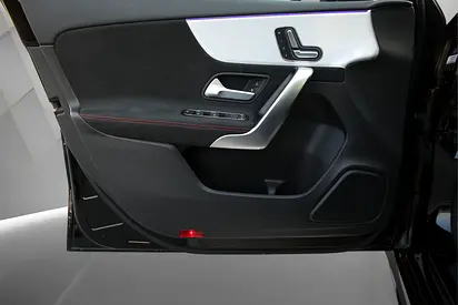 Mercedes-Benz A-Class A 200, миниатюра 10