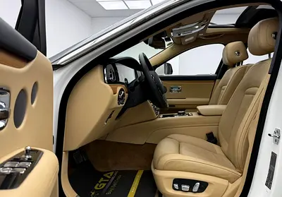 2022 ROLLS-ROYCE GHOST — миниатюра 16