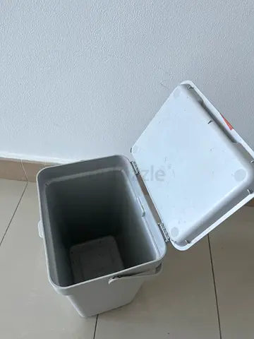 Small garbage Box - Used, Clean