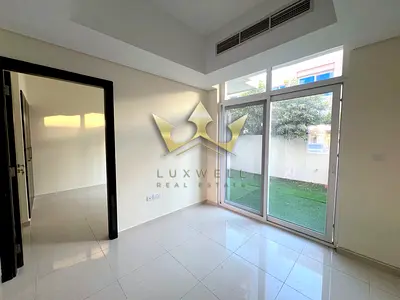 Courtyard View / Ready To Move / Prime Location