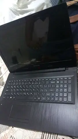 Lenovo laptop 8gb/320gb in 320aed