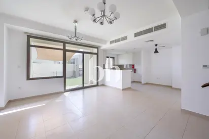Single Row 3BR+Maid | Prime | Avail June