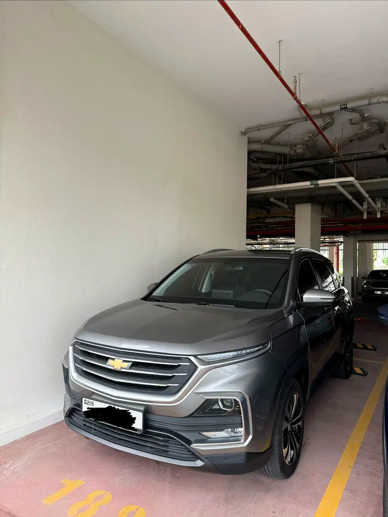 Chevrolet Captiva 2023 — photo 1 of 5