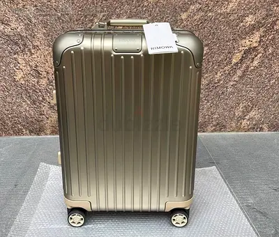 Rimowa travel luggage 🧳