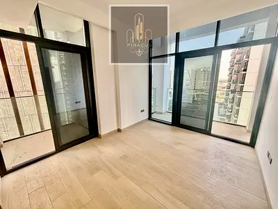 OPPORTUNITY | PARTIAL LAGOON VIEW | HIGH FLOOR