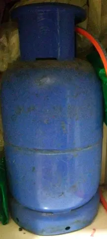 Blue LPG Gas Cylinder (Used) - Medium Size