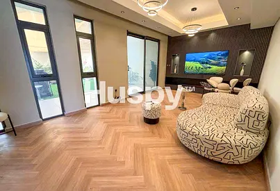 Vacant | Upgraded | Large Living Area
