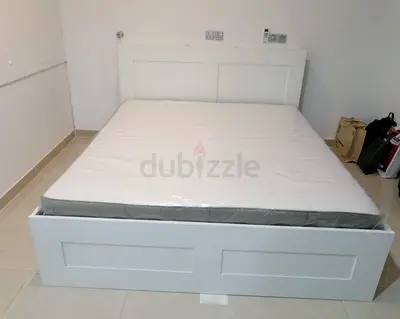 ‎IKEA brimness king size 180×200cm bed with 4 storage drawers underneath, headboard and IKEA  mattre