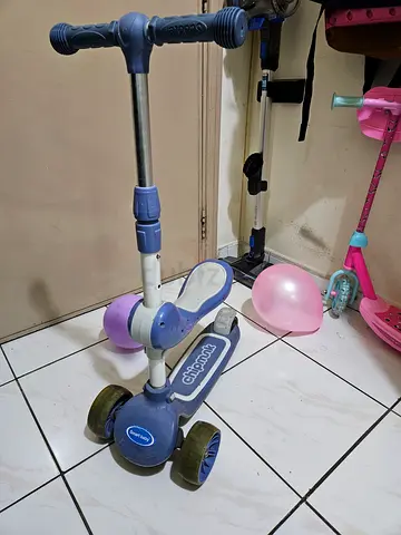 Used 3-Wheel Kids Scooter (Blue/Purple) - Adjustable Handle